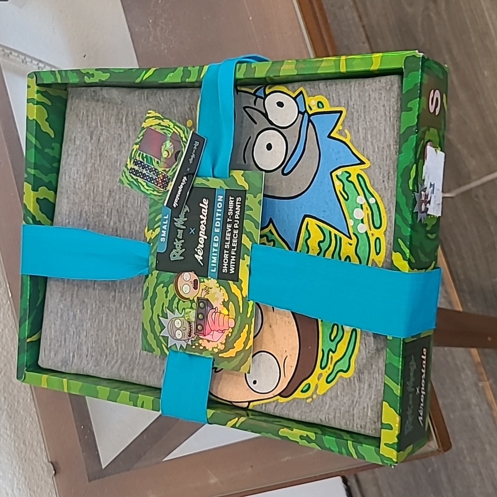 Limited Edition Rick and Morty t-shirt... pants NOT included small
